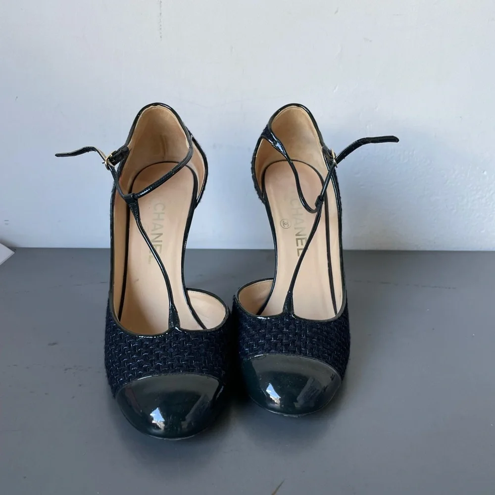 Chanel Tweed T strap Chanel Pumps size 11 41